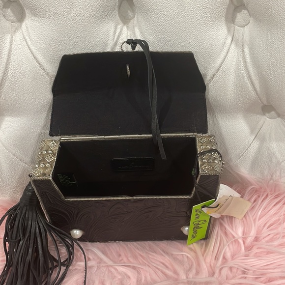 Sam Edelman Metalwork with Leather - Picture 5 of 11